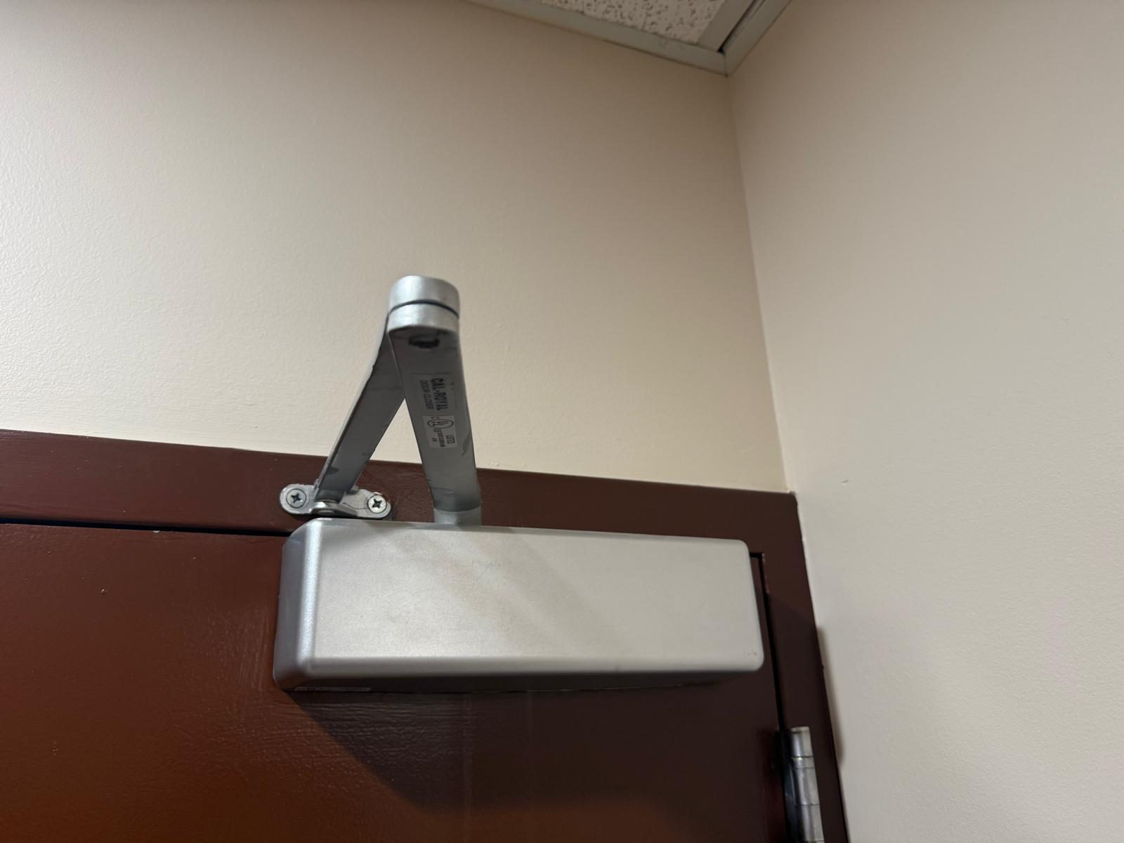 Chicago Door Closers professional commercial door closer services